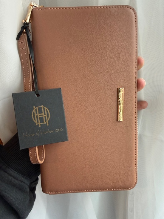 House of Harlow 1960 Handbags - NWT House of Harlow Wallet/Wristlet